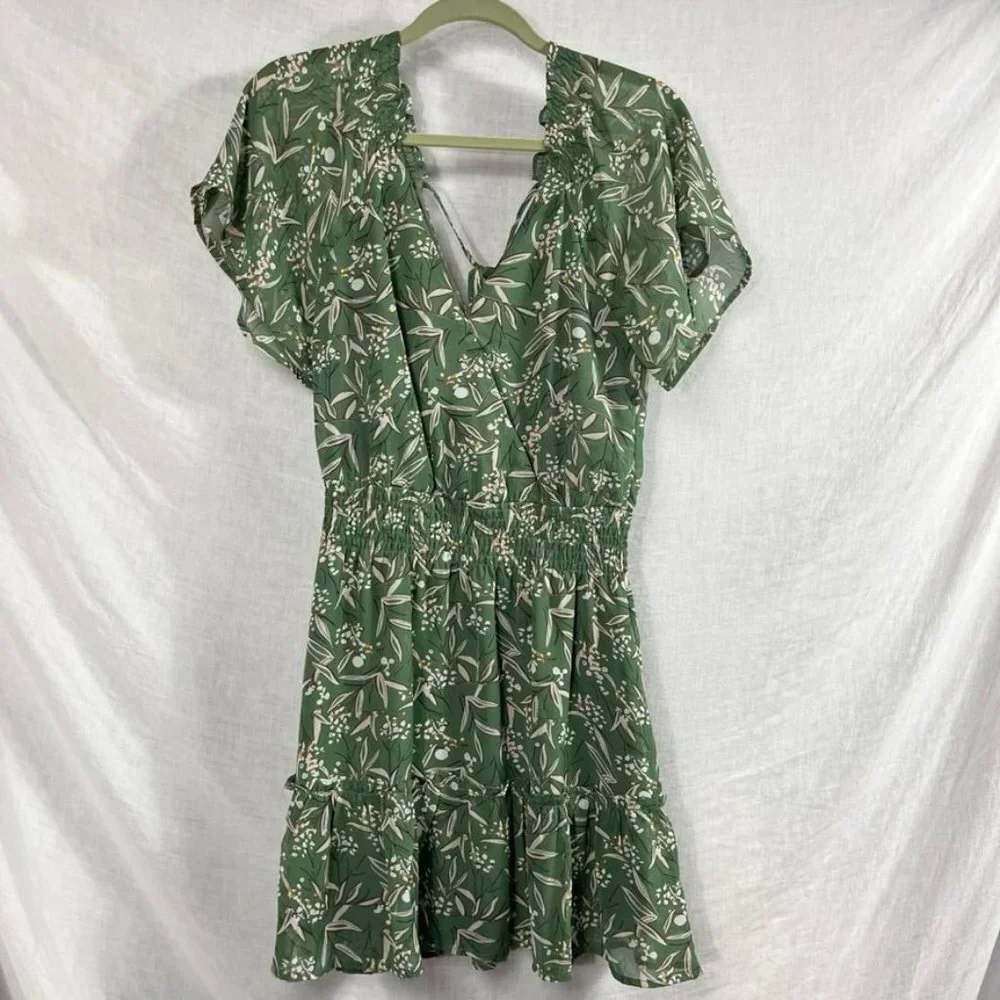 Lush Wrap Top Flutter Sleeve Midi Dres Womens S Sage Green‎ Floral Tiered Ruffle